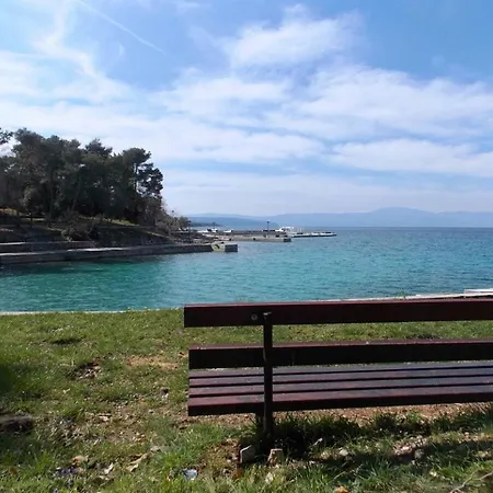 In With Seaview, Terrace, Air Condition, Wifi * Malinska